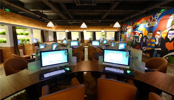 時尚簡約網咖裝修效果圖
