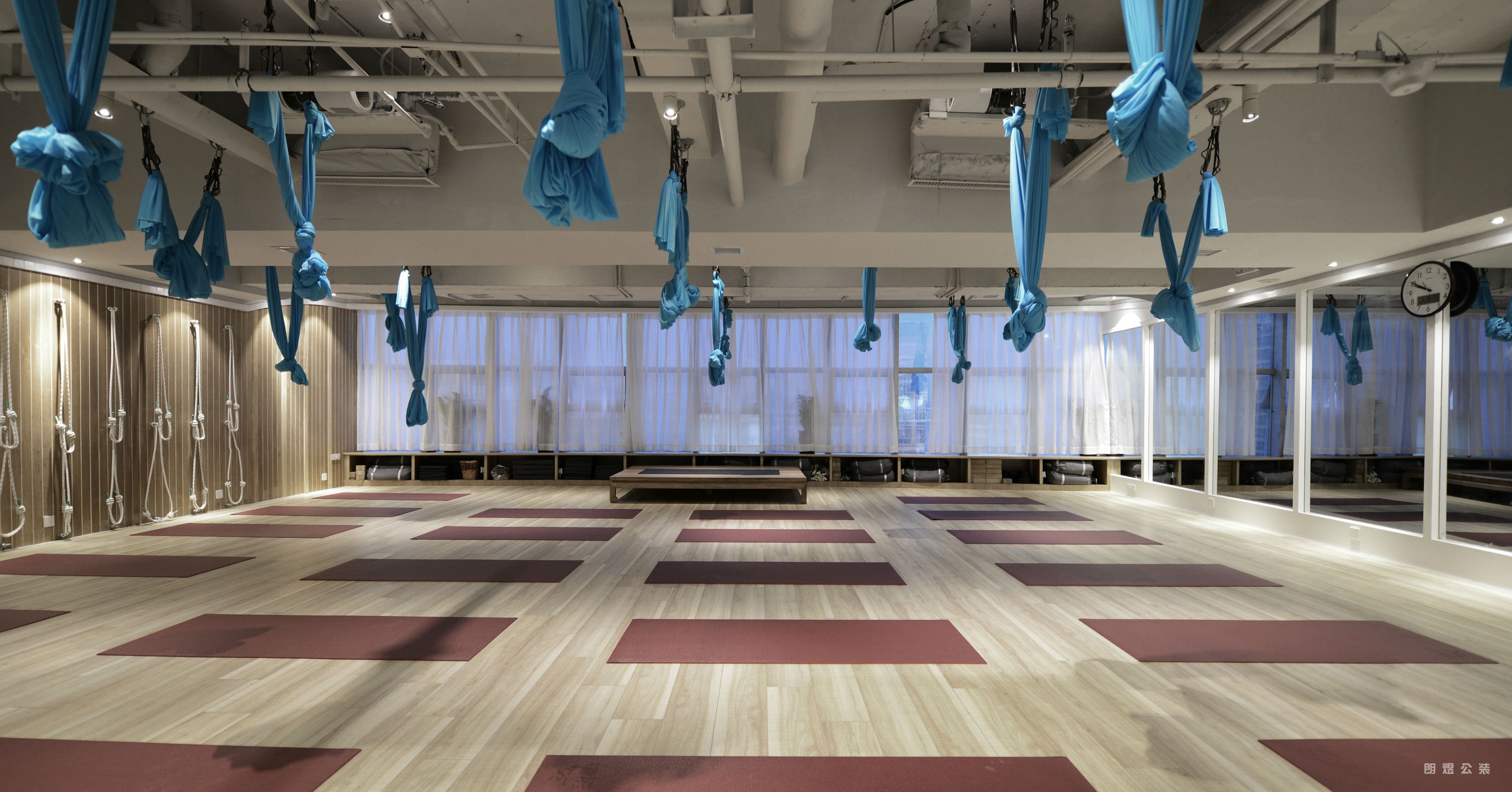 瑜伽館現(xiàn)代裝修設(shè)計(jì)風(fēng)格