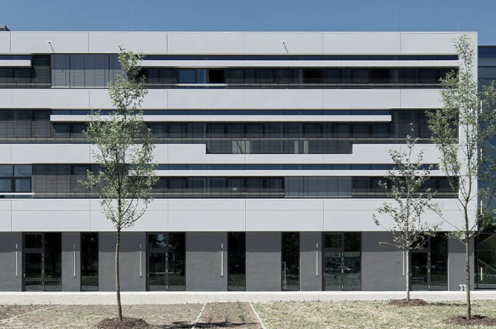 廠房?jī)?nèi)辦公室裝修吊頂消防設(shè)施能遮擋嗎？